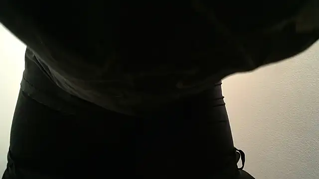 Snapshot of proseccopapi23 chatting on March 10, 2:28 am proseccopapi23 online show from March 10, 2:28 am