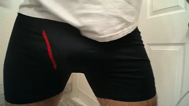 Snapshot of proseccopapi23 chatting on March 22, 4:27 am proseccopapi23 online show from March 22, 4:27 am