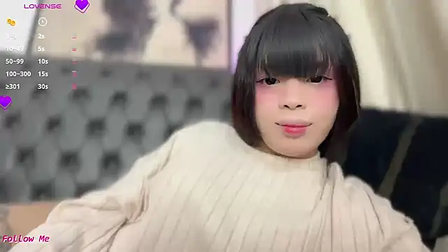 Snapshot of SweetCheska19 chatting on June 16, 6:43 pm SweetCheska19 online show from June 16, 6:43 pm