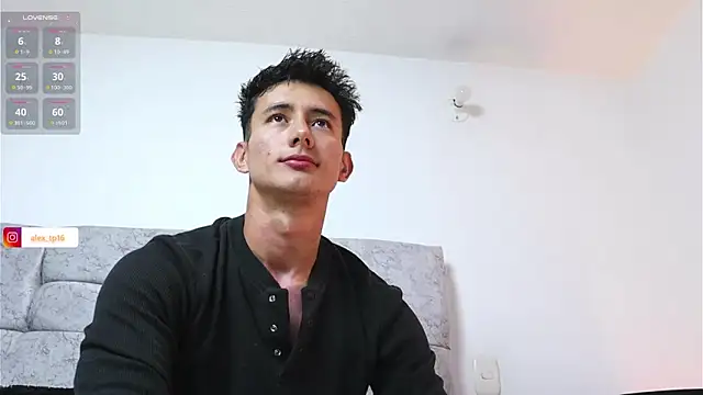 Snapshot of _Alexxx chatting on January 18, 12:57 am Alexxx online show from January 18, 12:57 am