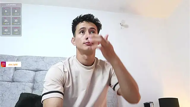 Snapshot of _Alexxx chatting on February 7, 12:09 am Alexxx online show from February 7, 12:09 am