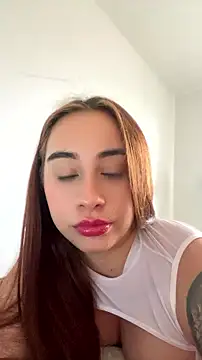 Elena222  online show from July 27, 10:17 pm