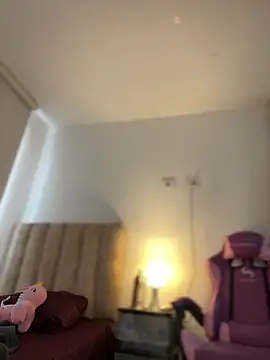 Snapshot of Little_Amber6 chatting on March 13, 8:26 pm Little Amber6 online show from March 13, 8:26 pm