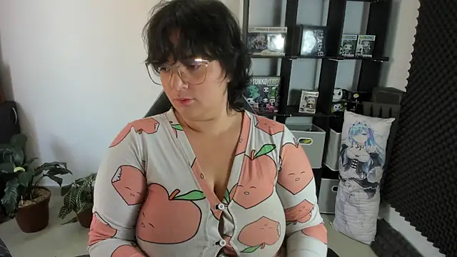 aika-dreams online show from January 15, 3:29 pm