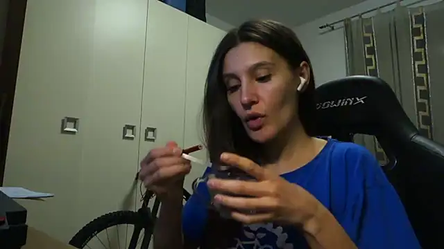 GodlyTheia online show from December 14, 8:08 pm