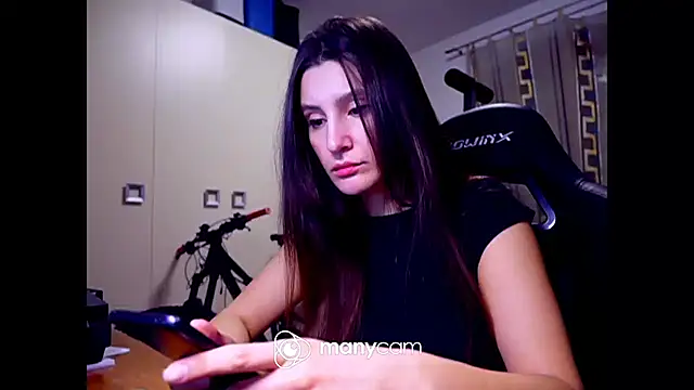 GodlyTheia online show from January 30, 5:49 pm