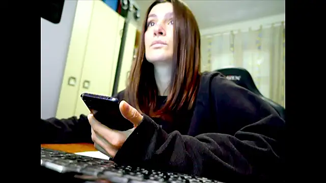 GodlyTheia online show from February 7, 11:58 am