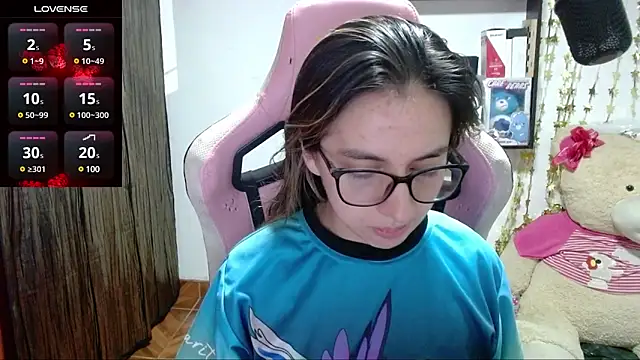 Maggie Fox3 online show from March 20, 12:30 am