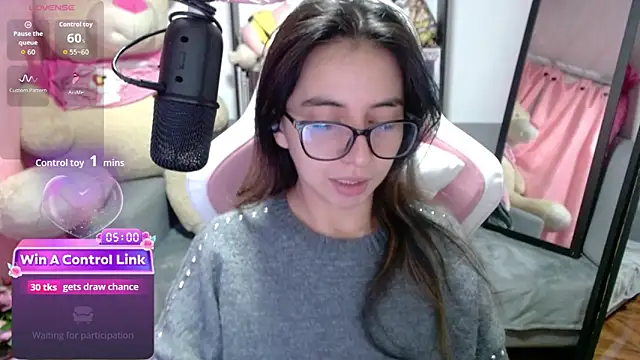 Maggie Fox3 online show from February 25, 1:37 am