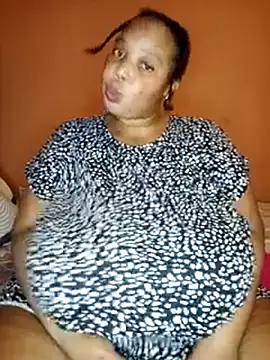 Snapshot of Lovelyboobs01 chatting on February 14, 6:29 pm Lovelyboobs01 online show from February 14, 6:29 pm