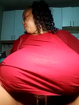 Snapshot of Lovelyboobs01 chatting on March 16, 9:37 pm Lovelyboobs01 online show from March 16, 9:37 pm