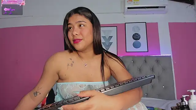 Snapshot of LEXA_MURPHY chatting on February 7, 5:31 am LEXA MURPHY online show from February 7, 5:31 am