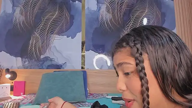 Snapshot of LEXA_MURPHY chatting on February 22, 7:47 pm LEXA MURPHY online show from February 22, 7:47 pm