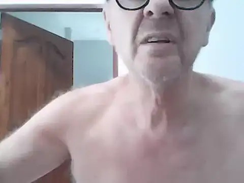 Snapshot of 58klaus chatting on December 2, 2:53 am 58klaus online show from December 2, 2:53 am