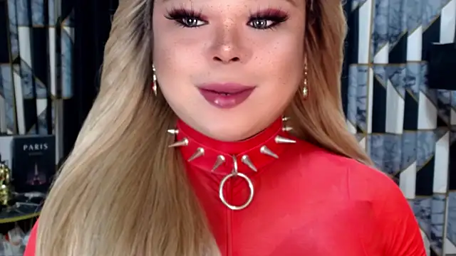 Snapshot of Mistress_DOMnicaaxx chatting on October 24, 5:53 pm Mistress DOMnicaaxx online show from October 24, 5:53 pm