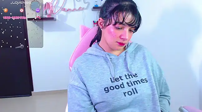 Vannessa  Shy online show from February 15, 4:12 pm