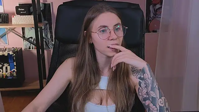 Snapshot of _AnnaStark_ chatting on September 20, 7:15 pm AnnaStark online show from September 20, 7:15 pm