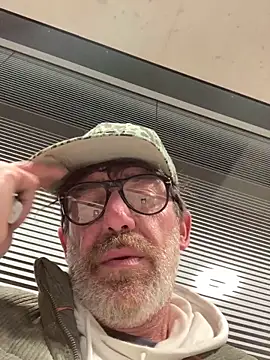 maxximere online show from February 7, 12:47 am