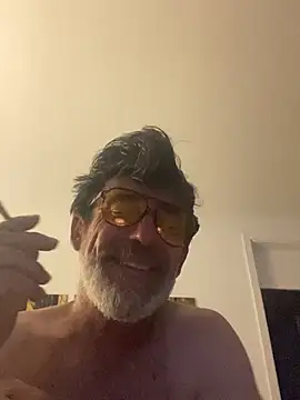 Snapshot of maxximere chatting on May 30, 11:02 pm maxximere online show from May 30, 11:02 pm