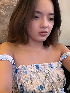 Irina Grant online show from December 7, 10:28 pm