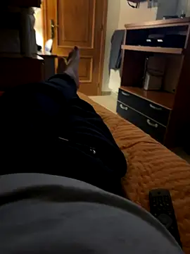 Snapshot of alex21017 chatting on October 10, 8:52 pm alex21017 online show from October 10, 8:52 pm