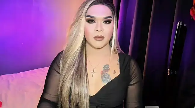 Snapshot of VictoriaEliz chatting on March 17, 6:00 pm VictoriaEliz online show from March 17, 6:00 pm