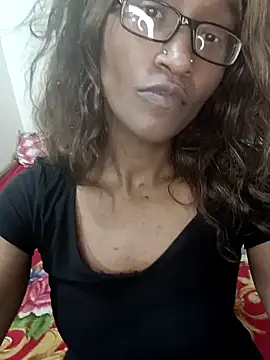 Snapshot of LunaRai chatting on March 22, 4:58 pm LunaRai online show from March 22, 4:58 pm