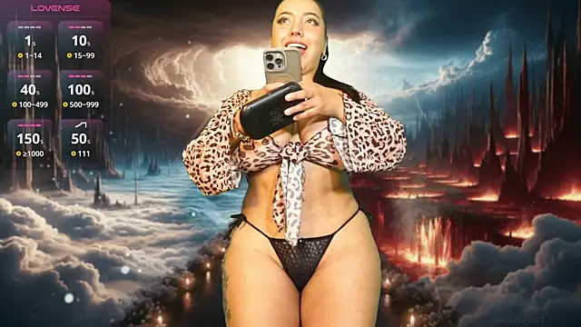 Snapshot of paradise3cityy chatting on December 4, 1:03 am paradise3cityy online show from December 4, 1:03 am