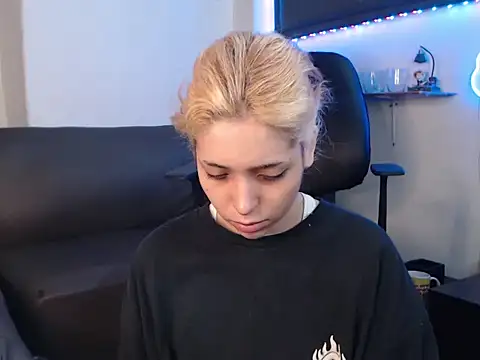 MaryJannes online show from February 26, 2:36 pm