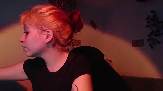 MaryJannes online show from November 27, 7:43 am