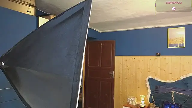 VanessaDoyle online show from March 20, 5:47 pm