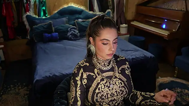 VanessaDoyle online show from September 30, 12:15 am