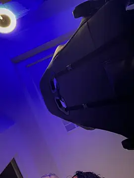 drizzypeach602 online show from February 20, 11:09 am