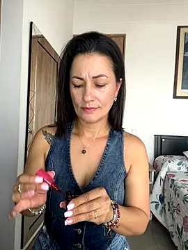 Snapshot of Verito_hot chatting on October 31, 6:20 pm Verito hot online show from October 31, 6:20 pm