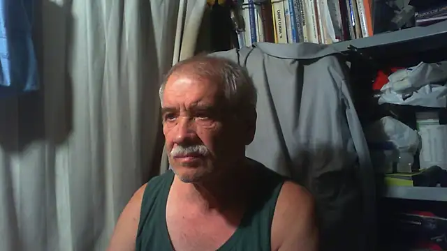Snapshot of nonnomaturobisex chatting on September 11, 6:35 am nonnomaturobisex online show from September 11, 6:35 am