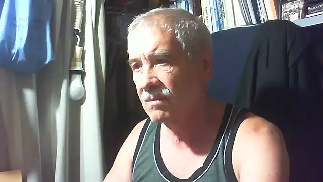 Snapshot of nonnomaturobisex chatting on September 22, 6:26 am nonnomaturobisex online show from September 22, 6:26 am