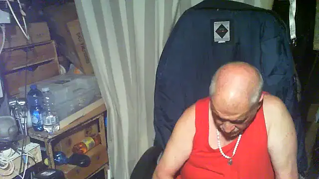 nonnomaturobisex online show from June 15, 5:04 pm