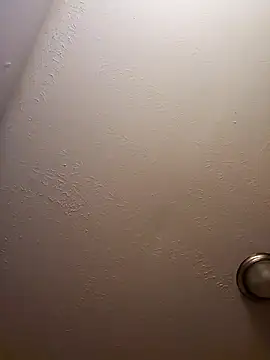 Snapshot of oliviaprettypussy chatting on February 15, 2:47 am oliviaprettypussy online show from February 15, 2:47 am