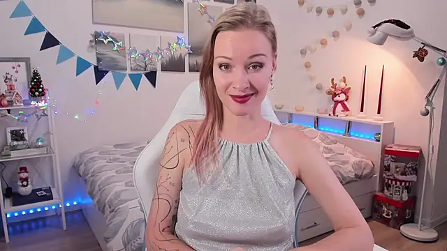 Snapshot of MissRightX chatting on January 1, 7:32 pm MissRightX online show from January 1, 7:32 pm