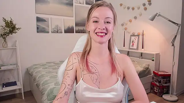 Snapshot of MissRightX chatting on January 21, 2:26 pm MissRightX online show from January 21, 2:26 pm