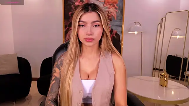 LexieWayne online show from June 7, 5:16 pm
