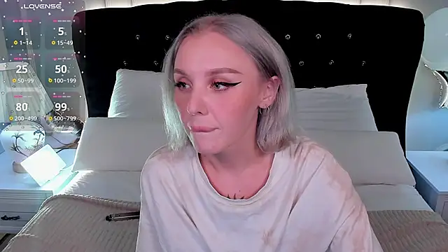 LianaFord online show from September 9, 7:46 pm