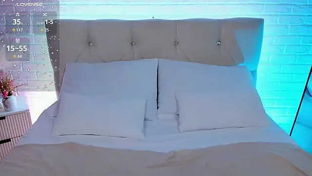 LianaFord online show from September 20, 6:09 pm