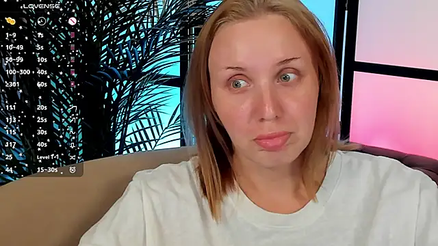 Snapshot of LianaFord chatting on July 12, 4:58 am LianaFord online show from July 12, 4:58 am
