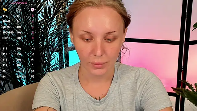 Snapshot of LianaFord chatting on July 18, 5:11 am LianaFord online show from July 18, 5:11 am