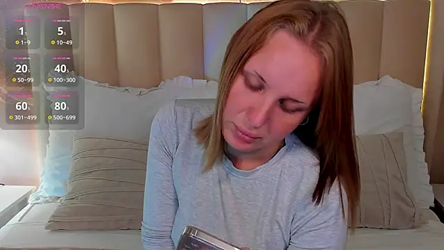 Snapshot of LianaFord chatting on August 1, 5:40 am LianaFord online show from August 1, 5:40 am