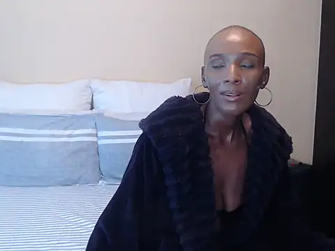 Snapshot of yummycherryxx chatting on June 13, 8:56 am yummycherryxx online show from June 13, 8:56 am