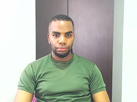 Snapshot of Rene_hotman chatting on February 3, 8:03 pm Rene hotman online show from February 3, 8:03 pm