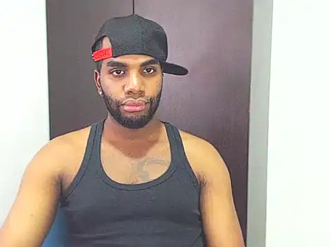 Snapshot of Rene_hotman chatting on February 20, 8:14 pm Rene hotman online show from February 20, 8:14 pm