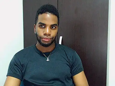 Snapshot of Rene_hotman chatting on September 30, 8:03 pm Rene hotman online show from September 30, 8:03 pm